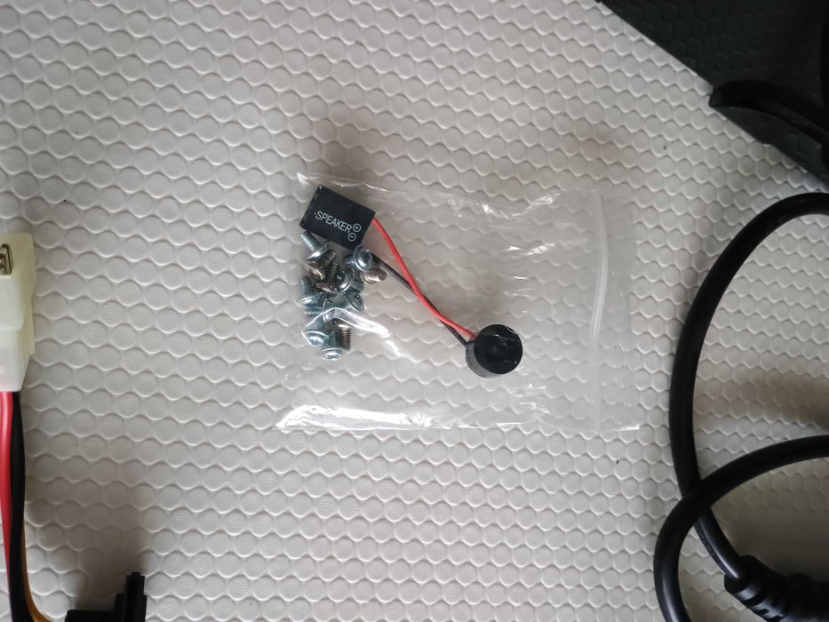 Caixa Mini-ITX LC Power LC-1370BII