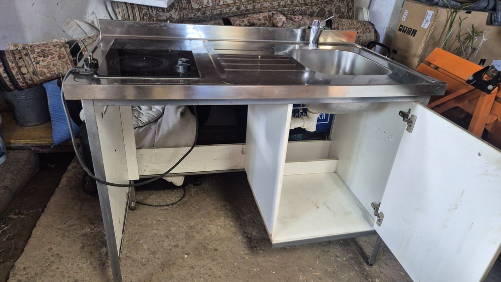 Aneks kuchenny(mini kuchnia) z płyta grzewczą  i zlewem, używany