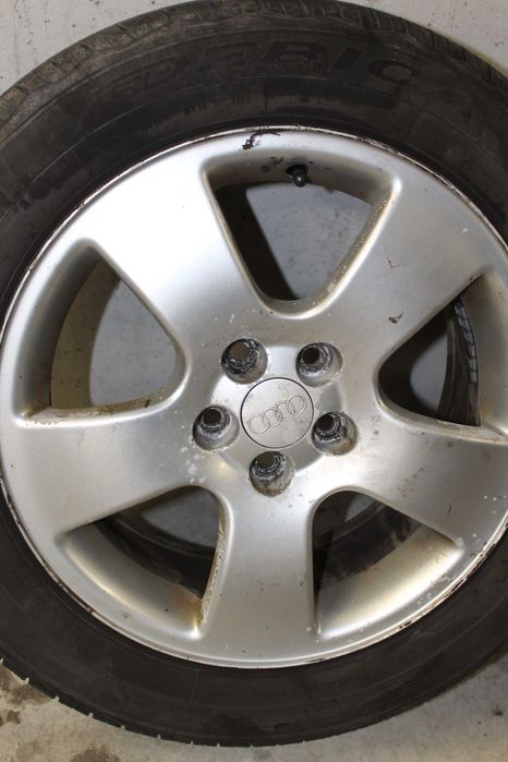 Felgi + Opony letnie Audi 205/55/R16