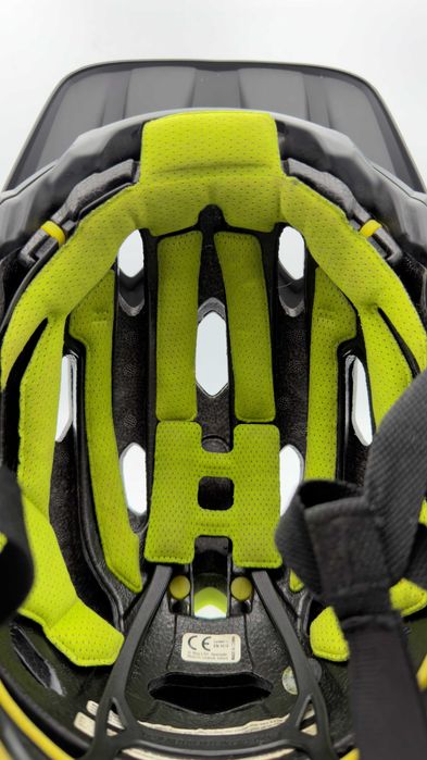 Powystawowy Kask Rowerowy Full Bell Super DH Mips r. M (55-59cm)