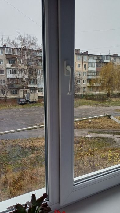 Продам  Кімнату в гуртожитку пров.Марата