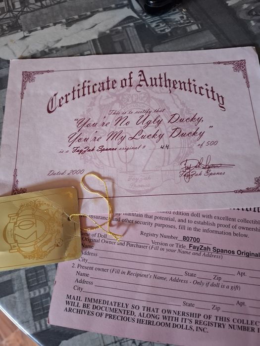 Коллекционная виниловая,кукла от Файзах Спанос