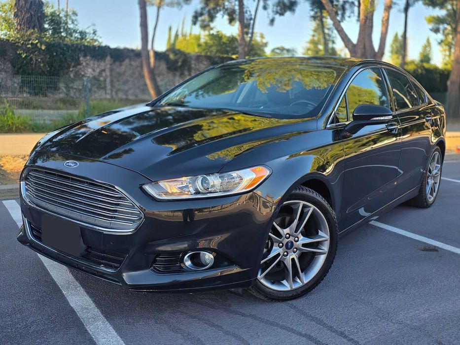 Ford Fusion Titanium      2014