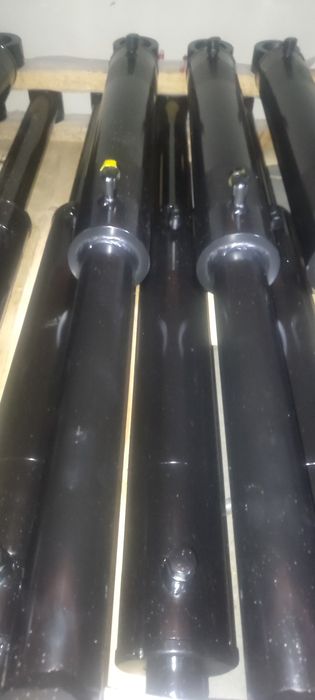 Siłownik ladowacza TUR 6, 6A, 8 POL-MOT TUR, URSUS Warfama 80/45/400