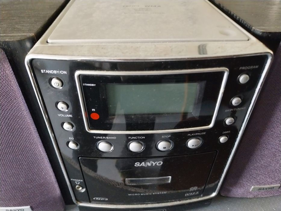Aparelho de som mp3 sanyo c/ cd /radio/k7/ colunas  completo impecavel