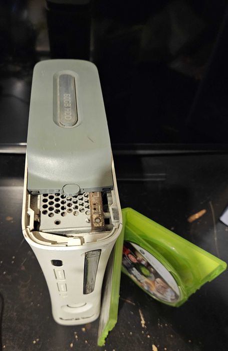 [2661/19] Konsola Xbox 360 60gb