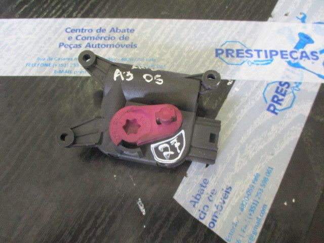 Motor da comporta da sofagem SKODA Octavia I Break (1U5)