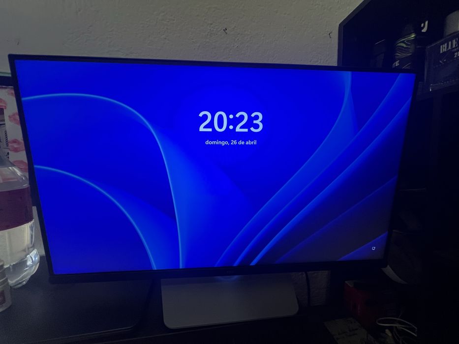 Monitor gaming TCL