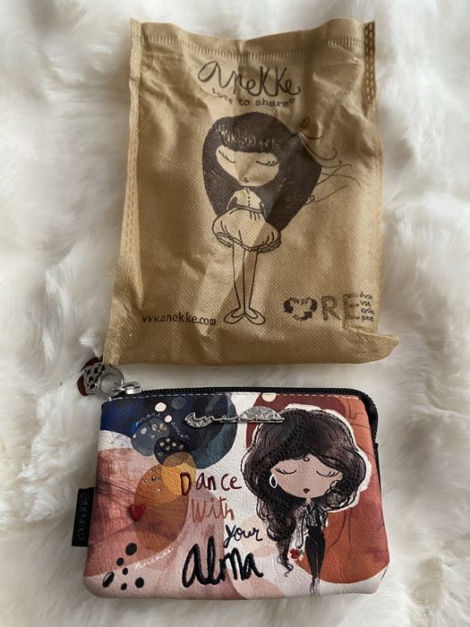 Mały portfelik Anekke