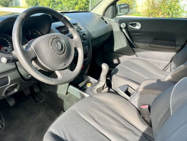 RENAULT MEGANE Break 1.5 DCi Dynamique 85CV | Bom Estado