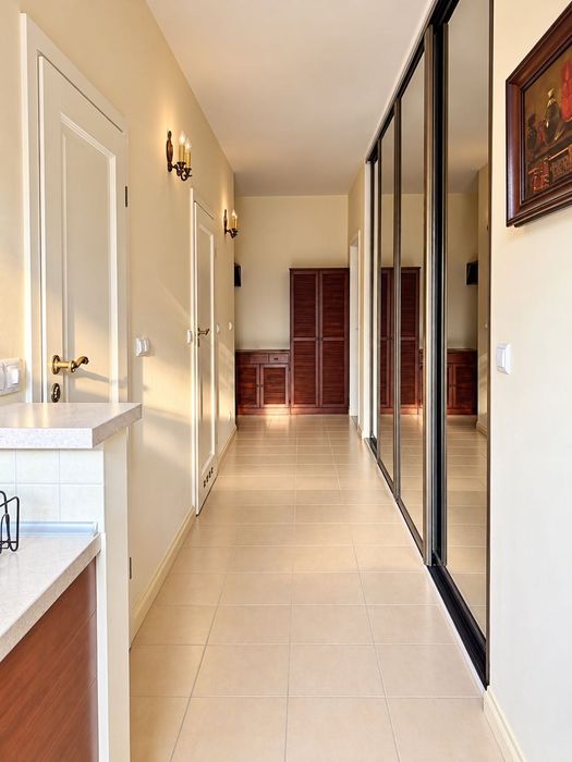 Saska Kępa, taras z ogródkiem, kameralny apartamentowiec, garaż