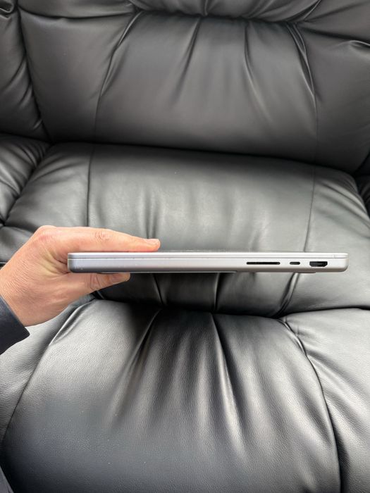 Macbook pro 14” m1pro 16/1tb