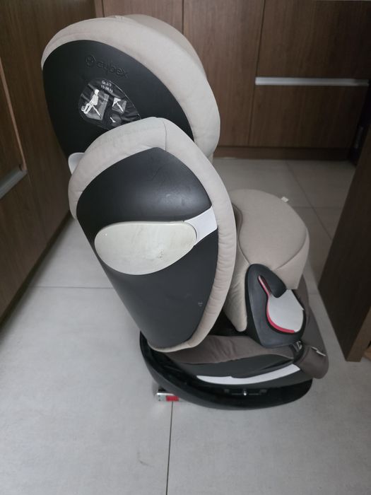 Fotelik samochodowy 6-36kg Cybex Pallas M-Fix Gold Line w kolorze Oliv