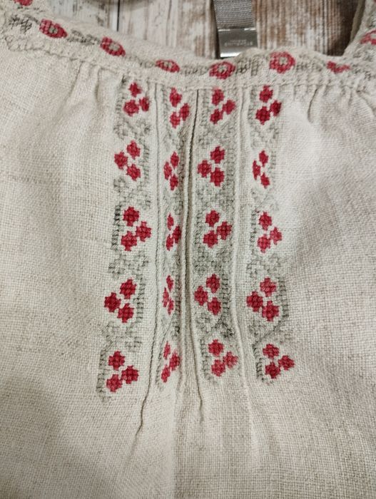 Платье-вышиванка антикварное