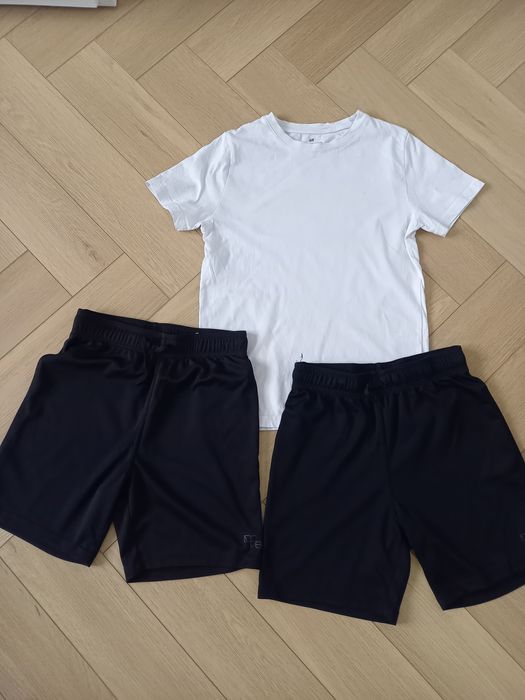 Zestaw na w-f dla chłopczyka 140/146