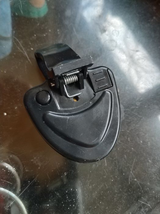 Электронный сигнализатор поклевки