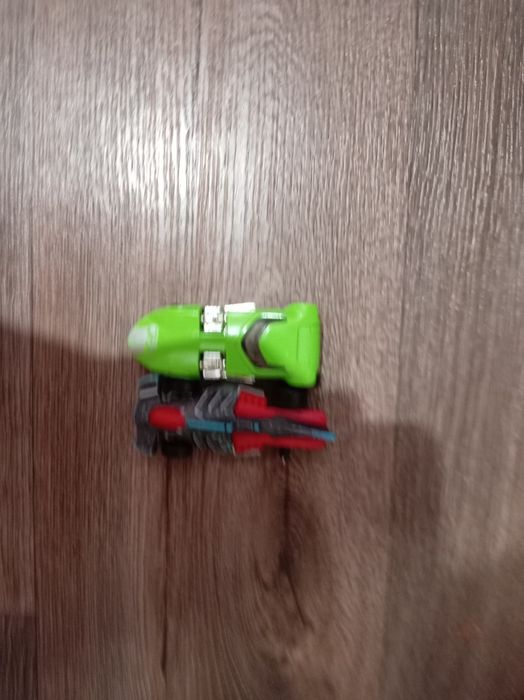 Продаю оригінальні Hot Wheels! 
Ціна від 40 до 70 грн за машинку.
Ос
