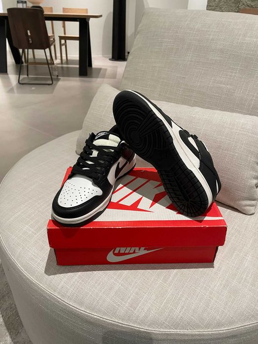 Buty meskie Mokasyny Nike Dunk Low R.39