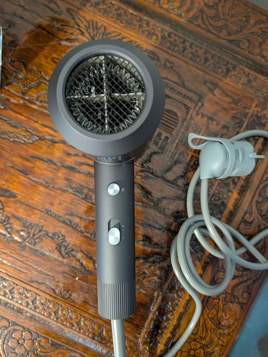 Secador cabelo compacto potente ( elehot )