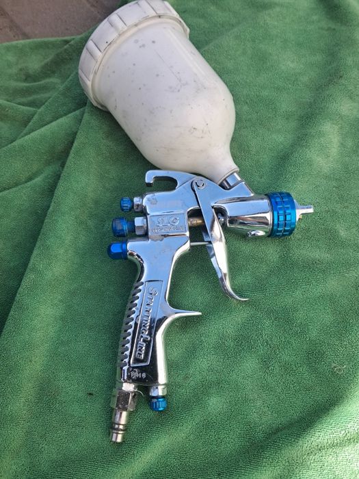 Pistolet lakierniczy