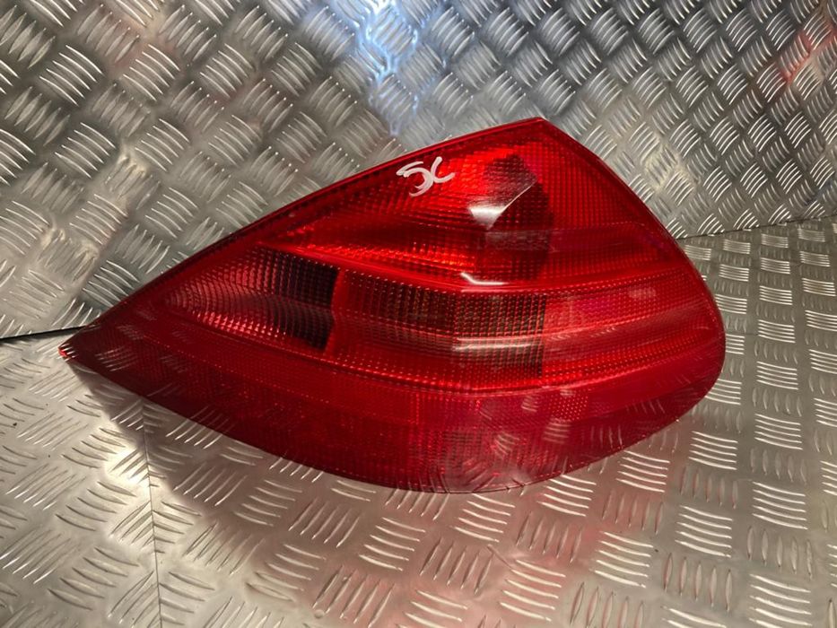 Lampa lewy tył Mercedes SL L230 Europa
