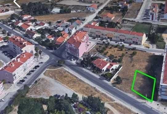 4 pisos Lote para APARTAMENTOS  -  Pinhal Novo