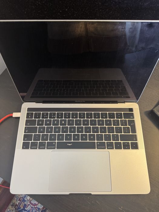 Macbook Pro A1706 13.3 Mid 2017