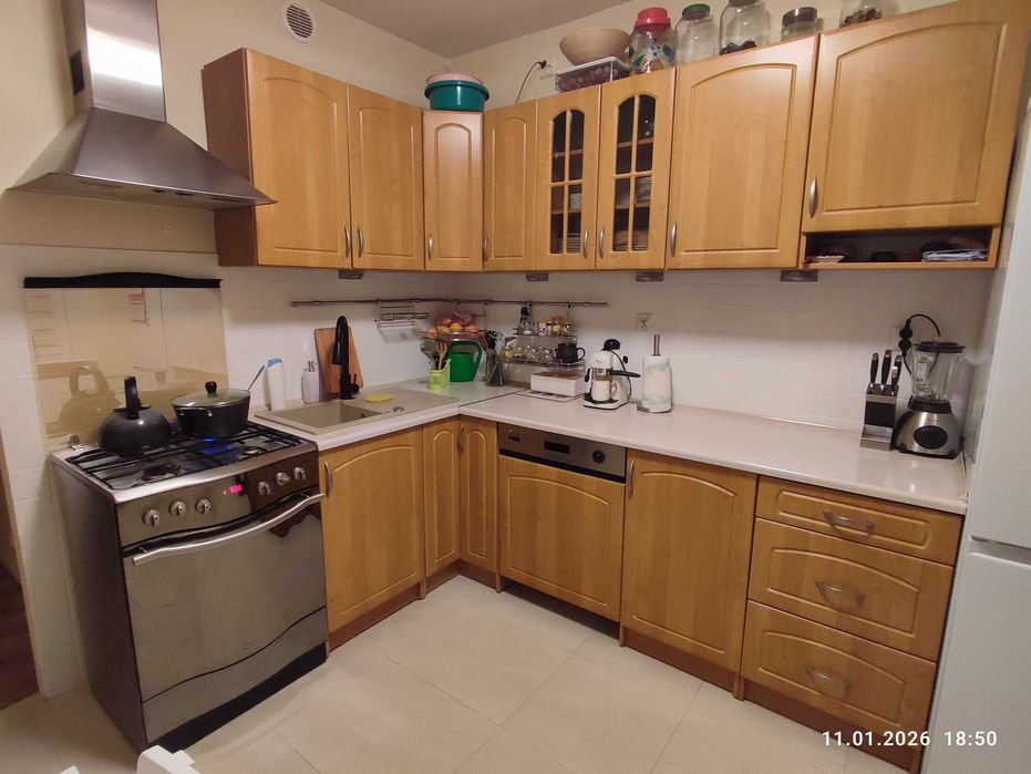 Rezerwacja do 10.02. Sprzedam meble kuchenne.