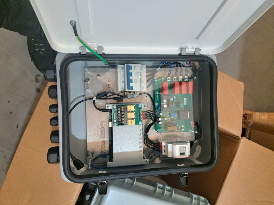 Техніка Huawei: Сервери, Інвертори, Роутери (20 палет, сток)