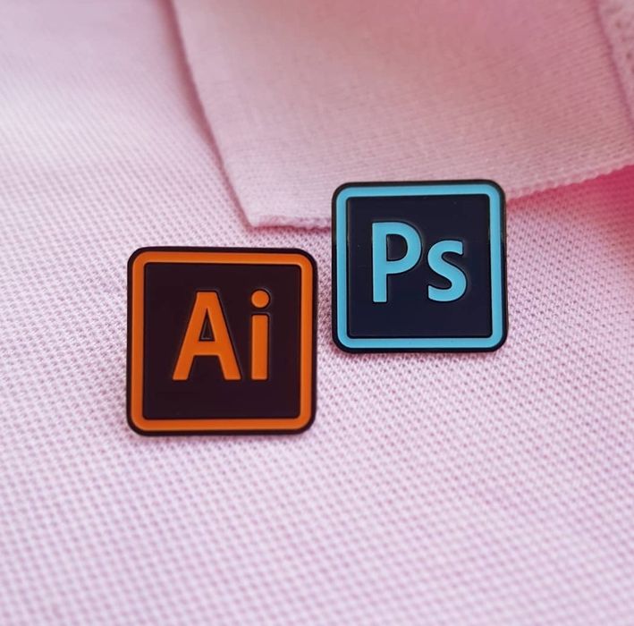 Значок Ai Ps Shutterstock. Металлический значок для художников. Пин