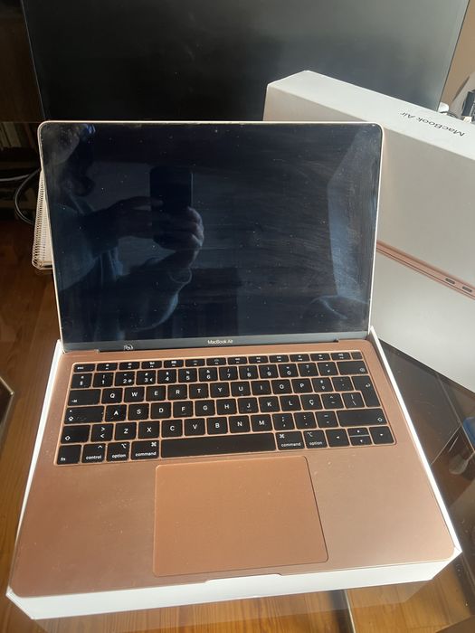mac book air 13.3