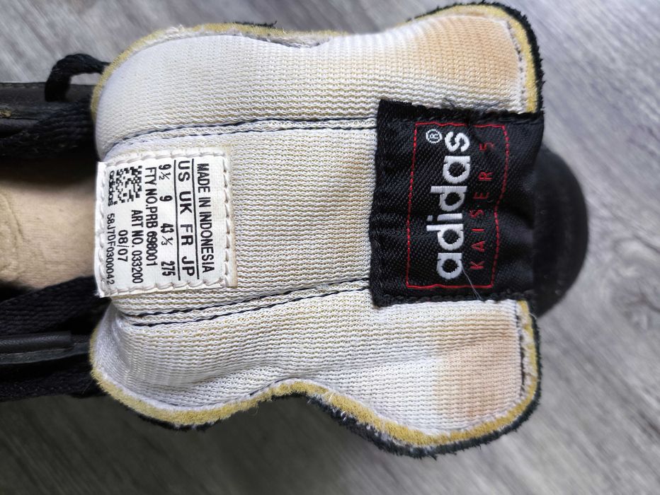 Buty piłkarskie  Adidas Kaiser 5 SG  r. 43 1/3