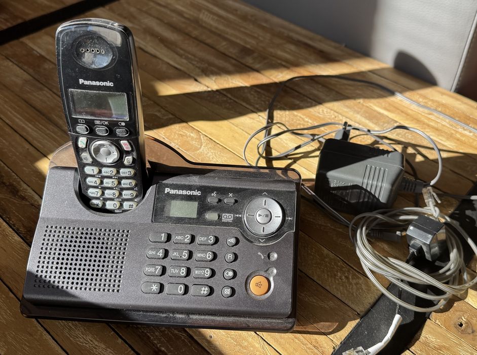 Telefon Panasonic KX-TCD240PD