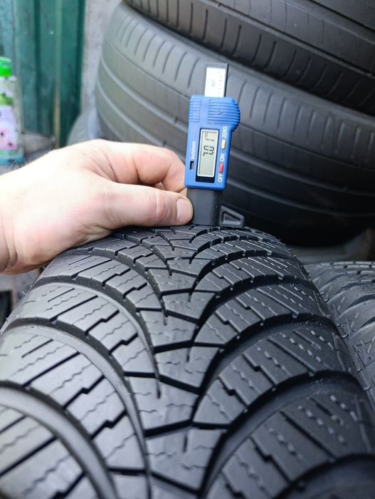 Шини 185/65/15 Falken всесезонні пара