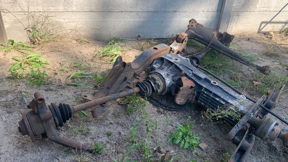 Міст Ауді 100 C3 квадро