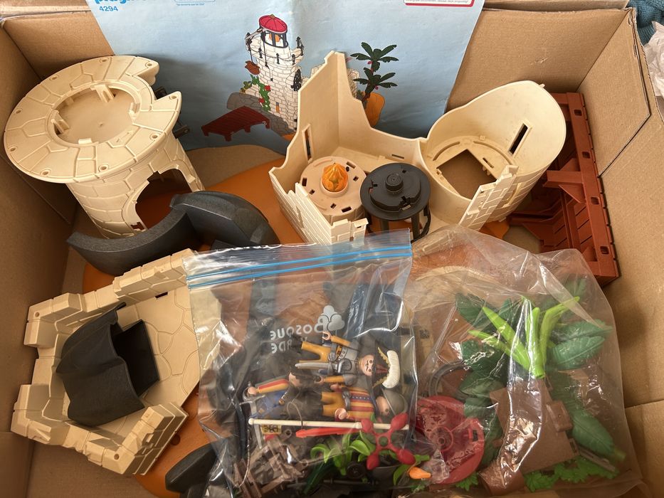 Playmobil forte com farol 4294 com oferta  4776 e 528564174836401155122