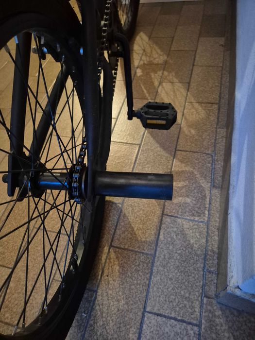 Bicicleta usada poucas vezes