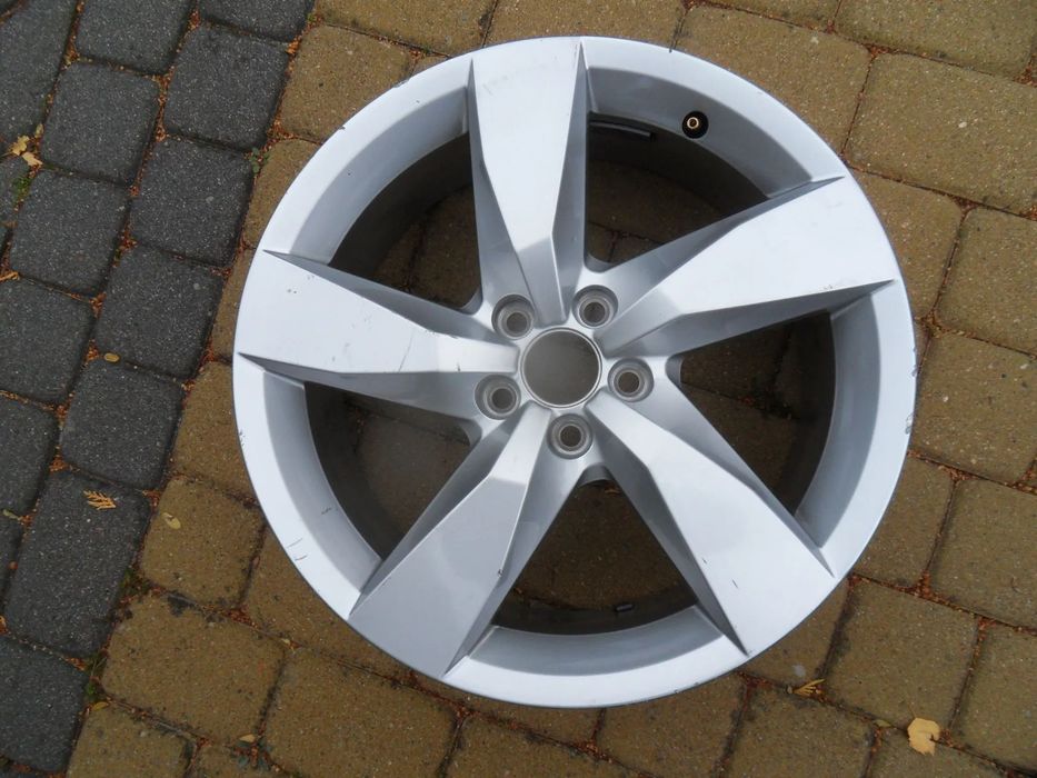 Felga 17'' 5x100 VW 2GM601025A 6,5x17 ET39