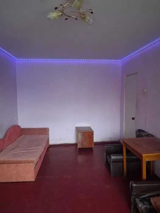 В оренду 1 кімнатна квартира по вул. Берестовська (Пушкіна)