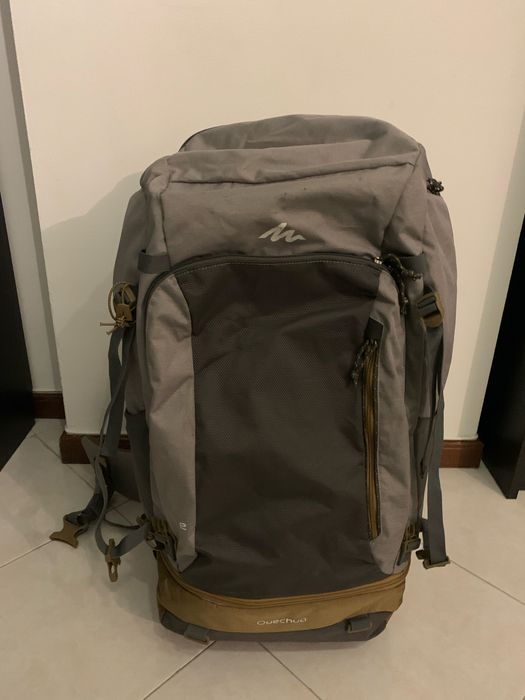 Mochila Quechua de Campismo/Trekking 50+10L