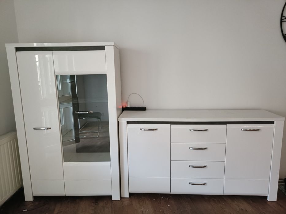 Sprzedam komoda i witryna