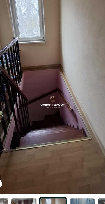 Продається двоповерховий будинок