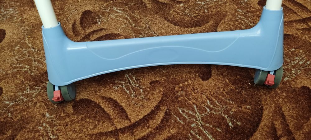 Стільчик для годування Capella Fabula