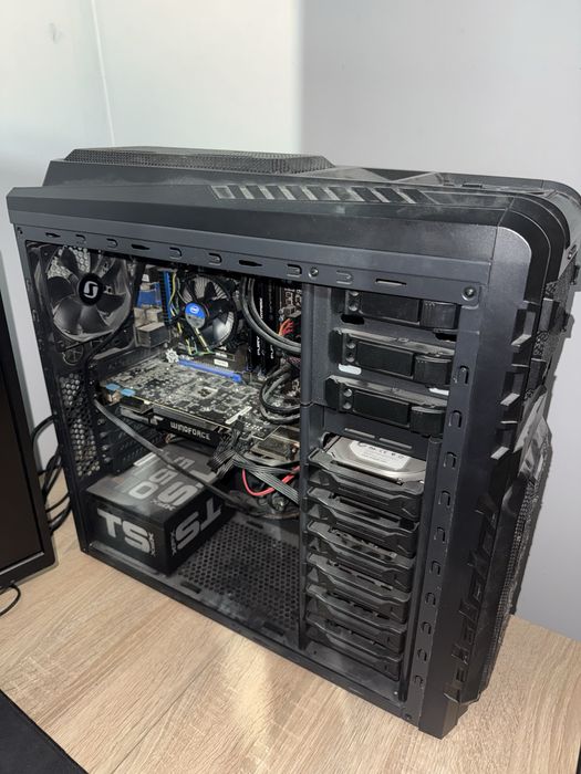 Komputer PC / i5-4590 / GTX 970 / 16 GB / SSD + HDD / XFX 550W