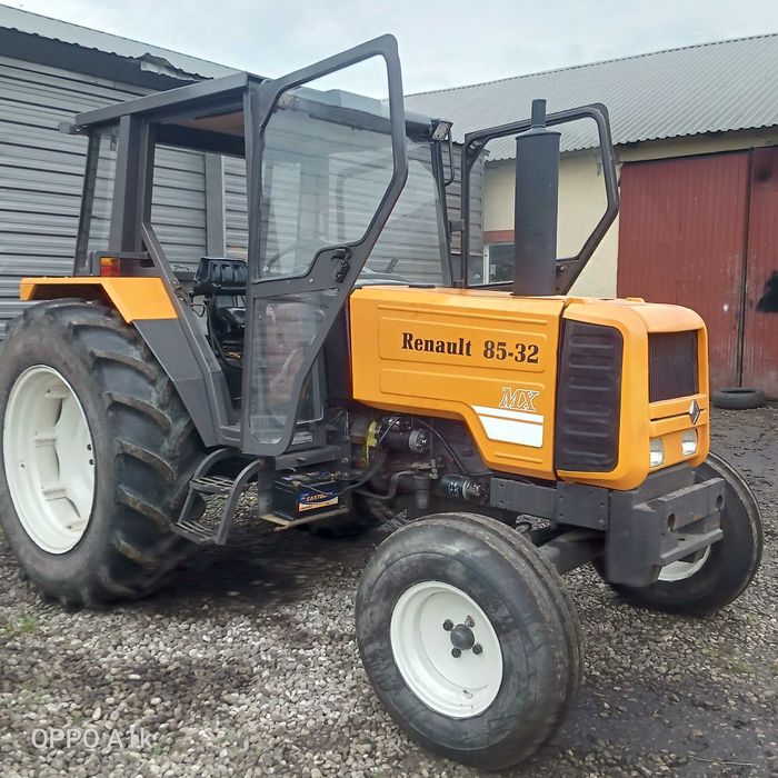 Renault   8532 MX
