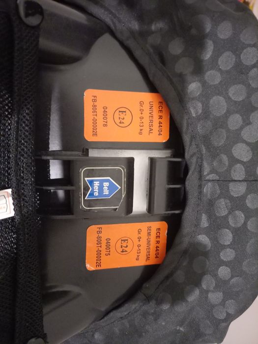 Автокрісло люлька переноска 0+