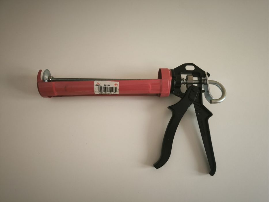 Pistola de Silicone Profissional Bellota (Novo)