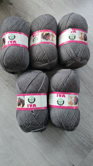 Włóczka 5 szt nowa