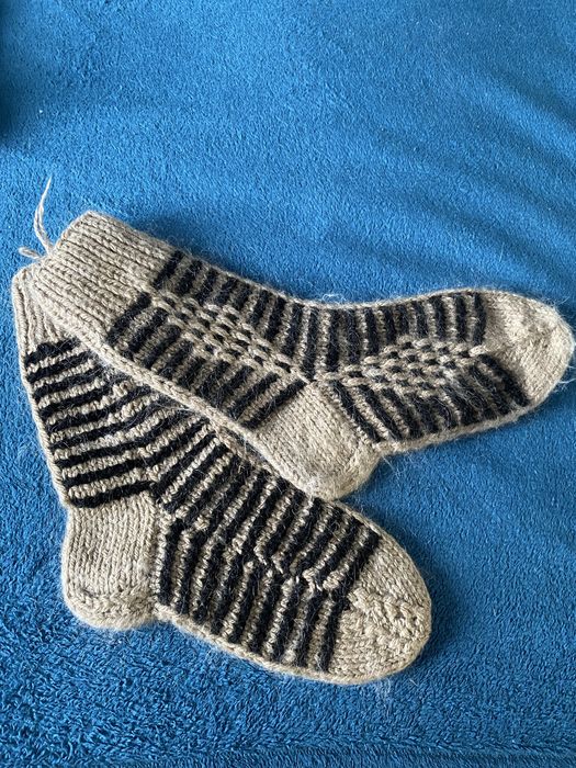 Продам шерсяні шкарпетки