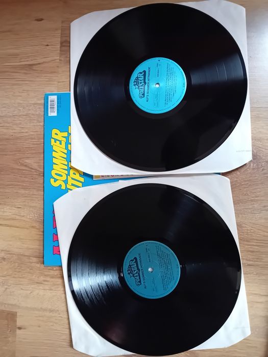 Alf's-28 International top hits 2LP winyl